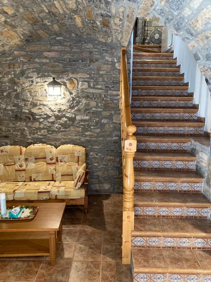 El Pueyo de Araguás Casa Encuentra, En El Pirineo Al Lado De Ainsa 게스트하우스 외부 사진