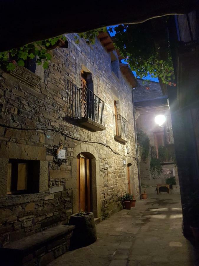 El Pueyo de Araguás Casa Encuentra, En El Pirineo Al Lado De Ainsa 게스트하우스 외부 사진