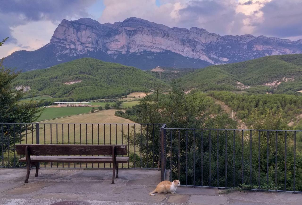 El Pueyo de Araguás Casa Encuentra, En El Pirineo Al Lado De Ainsa 게스트하우스 외부 사진